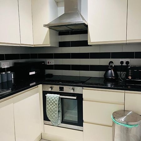 "Spacious Family, Friendly" 1 Bedroom In Kings Cross, St Pancras!!!118A 伦敦 外观 照片